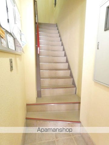 シャルル中宮の内装写真