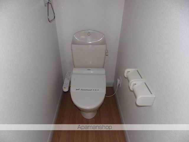 ジェネシスIの内装写真