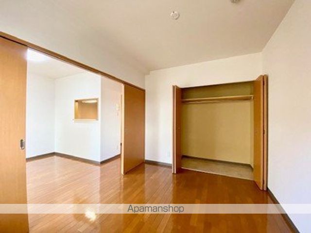 アーバンフラッツ豊平4条の内装写真