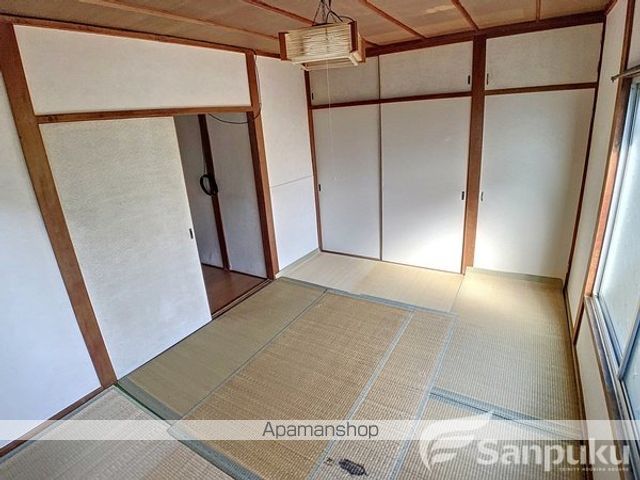 伊予鉄道郡中線 土居田駅 徒歩17分 2階建 築47年の内装写真