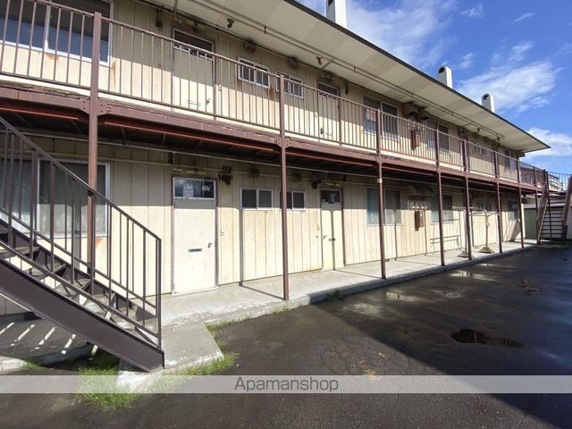 冨田アパートの玄関写真