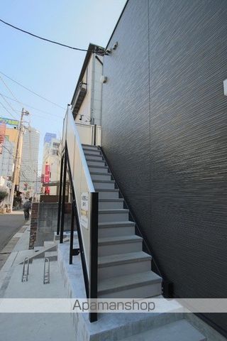 リブリ・LANALEAの玄関写真