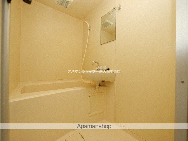 コートヴィエール新大阪の内装写真