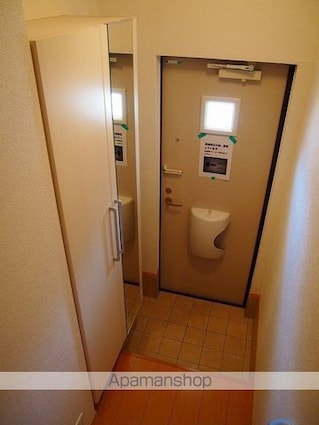 長野県伊那市美篶[2LDK/57.21m2]の玄関
