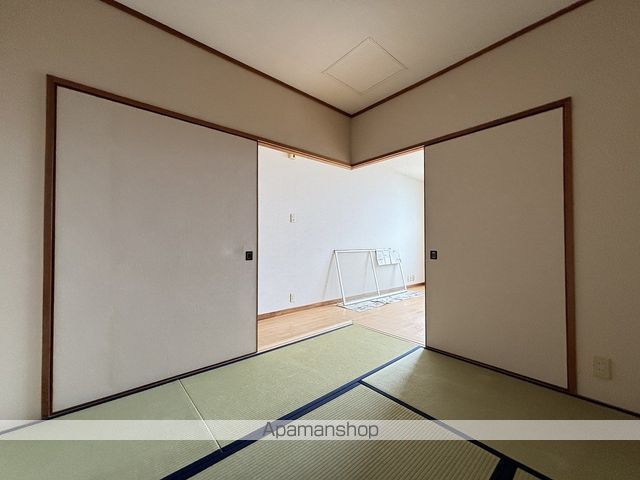 本町ハイツタイプIの内装写真