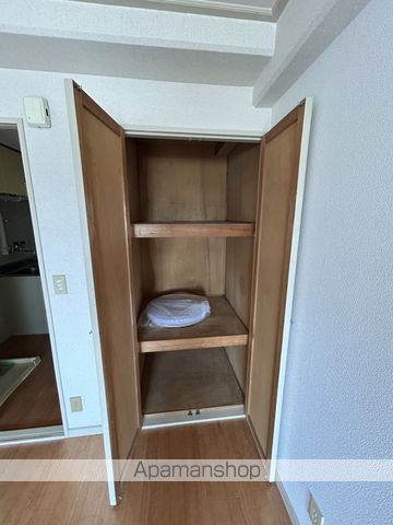 井口クイーンズコートの内装写真