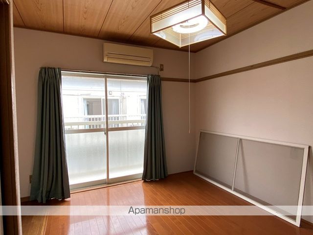 ヴィラベルディCの内装写真