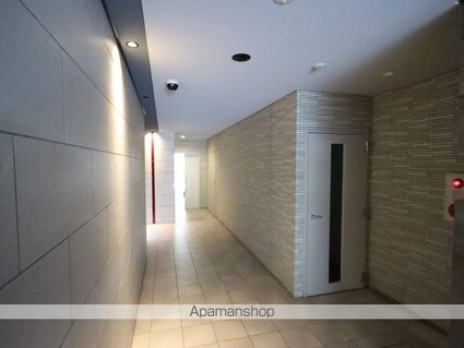 プラチナム[1K/30.63m2]のロビー