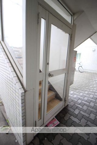LOMALINDAの玄関写真