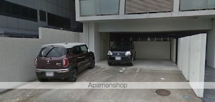 ＡＸＩＳ曙[1K/27.36m2]の駐車場