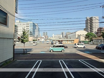 オリヴィエ西町[1LDK/42.72m2]の駐車場2