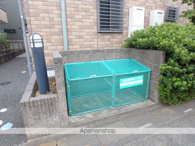 第3グリーンハイツの外観写真
