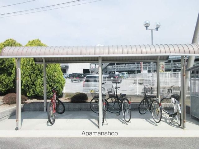 レオパレスアルファの外観写真