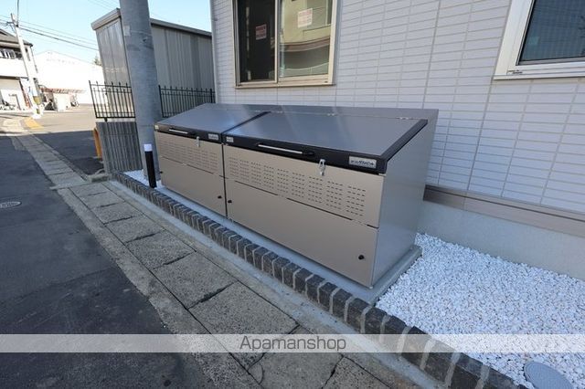 エマーブルMグラン II棟の内装写真