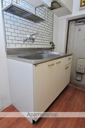 メゾン・ド・ポルシュ[1R/15.37m2]のキッチン