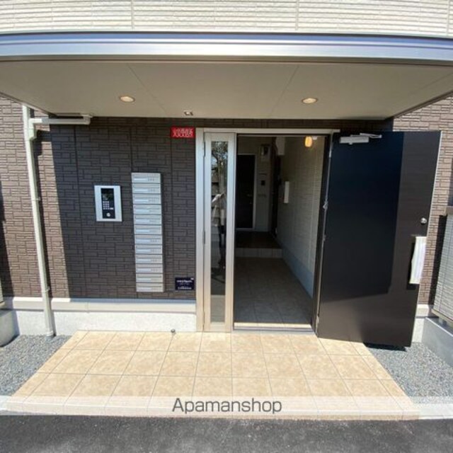 Ｓｕｒｆｉｎｉａ堅田[1K/26.33m2]のエントランス