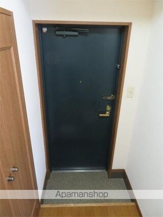 ヴィアーレＭ[2K/41.01m2]の玄関