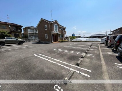 グランアンジュ[1LDK/50.13m2]の駐車場2