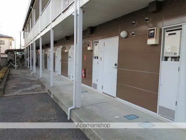 レオパレスハッピーヴィラの玄関写真