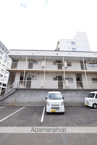南4条ファミリーハイツの外観写真