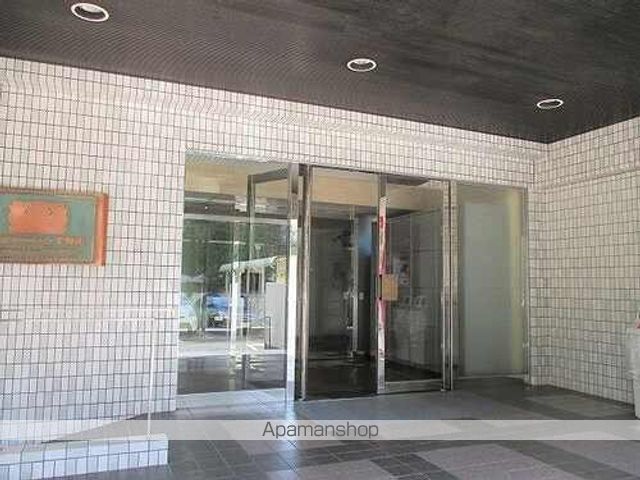 ライオンズマンション天神南の玄関写真