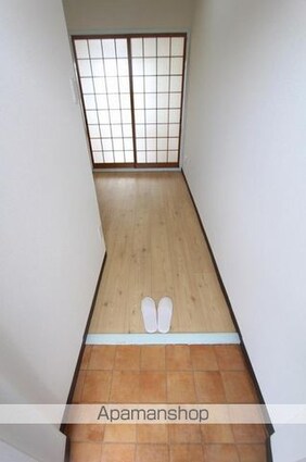 シャトレルセイント[1K/19.44m2]の玄関