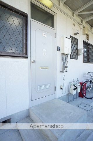 コーポ十字路の玄関写真