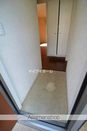 岡山県倉敷市水江[3LDK/81.74m2]の玄関