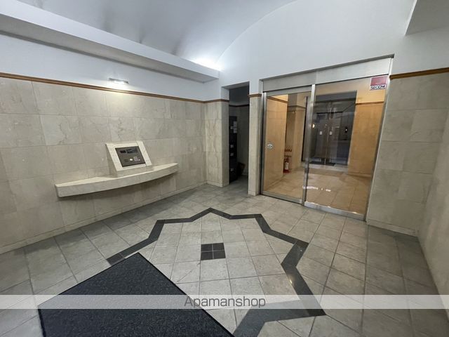 セントヒルズ横川新町の玄関写真