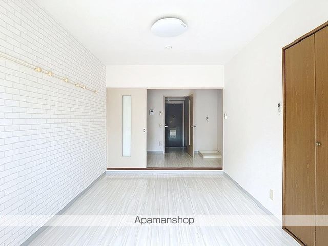 ウェルス稗田Aの内装写真