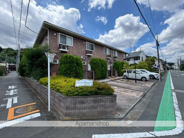 ディアコート大倉山の外観写真