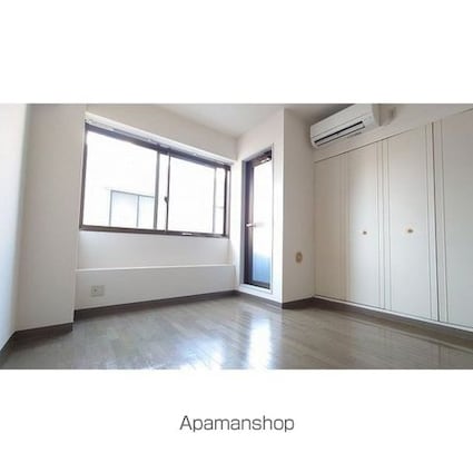 アベニール曙橋[1K/20.22m2]のリビング・居間