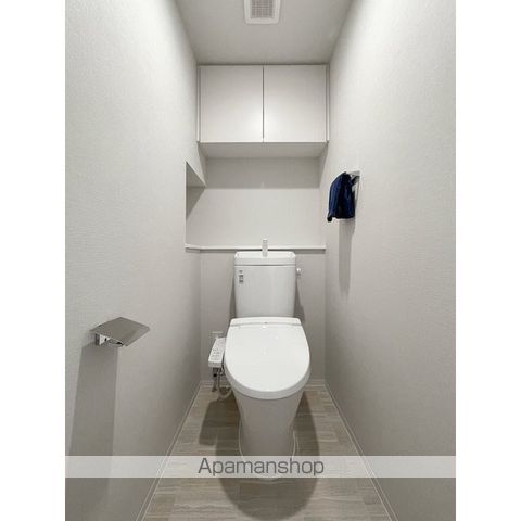 コンフォリア東新宿の内装写真