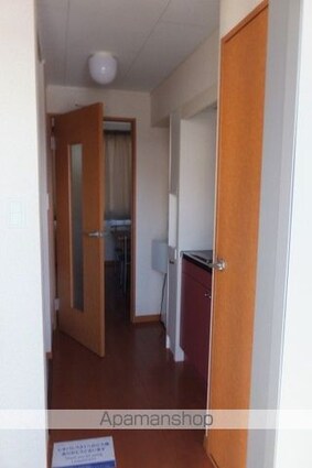 レオパレスデキシントン街７６７[1K/21.65m2]の玄関