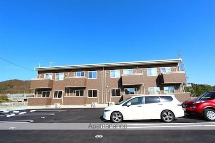 ブリッサ[2LDK/56.17m2]の外観4