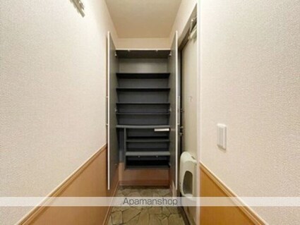 グランメールＩＩ[2LDK/62.06m2]の玄関