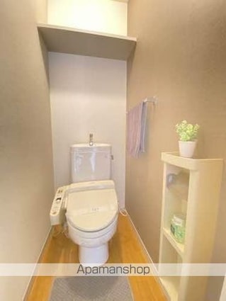 シャンベールＡ・Ｂ棟[3LDK/65.25m2]のトイレ