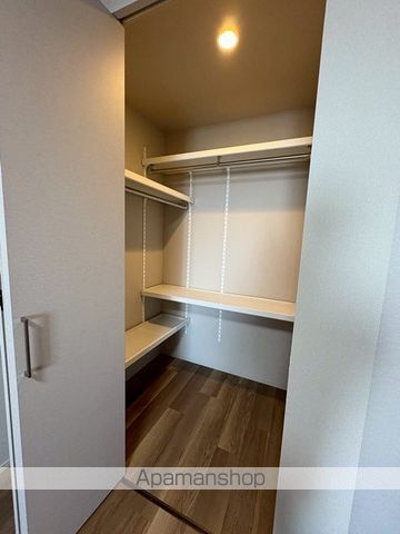 ポレスター野田屋町弐番館の内装写真