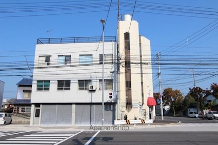 寺岡ビル[1K/33m2]の外観3