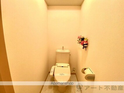 プランドール凛　Ａ棟[2LDK/55.15m2]のトイレ