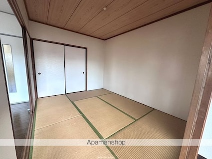 ロイヤルオークⅡ[2LDK/59.36m2]の内装1