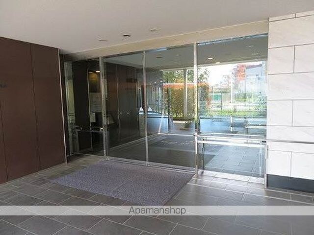エルザ世田谷[3LDK/84.77m2]のエントランス