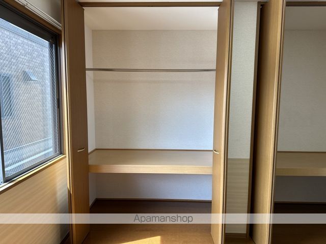 ウィルモア観月坂 A棟の内装写真