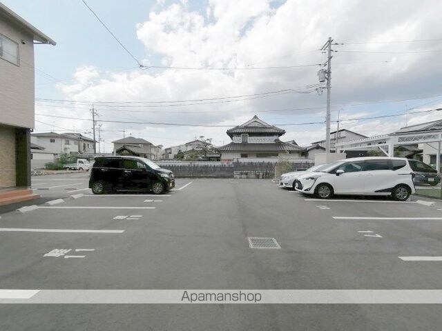 Ａｌ　Ｓｏｌｅ　Ａ[1K/32.02m2]の駐車場2