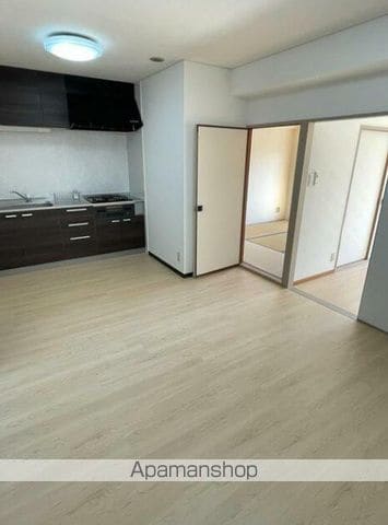 柄本マンションの内装写真