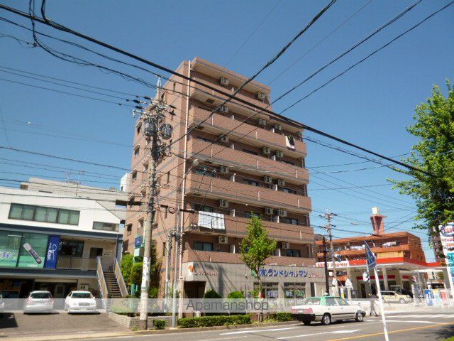 シャルマン藤ヶ丘の玄関写真