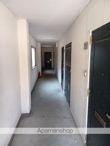 サンコープラザ吹屋町の玄関写真