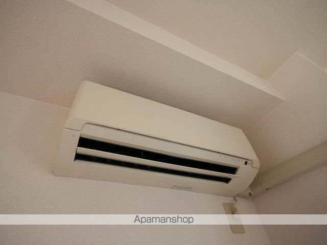 ロイヤルクイーンズパーク蛍池の内装写真