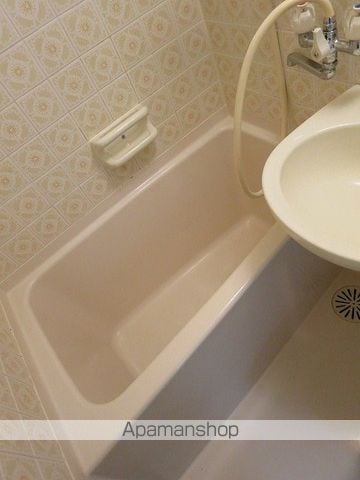 三共ハイツの内装写真