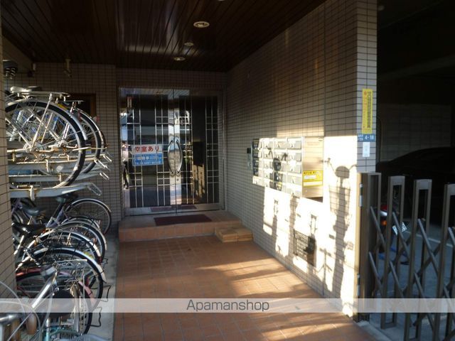 セブンスヒルIIの玄関写真